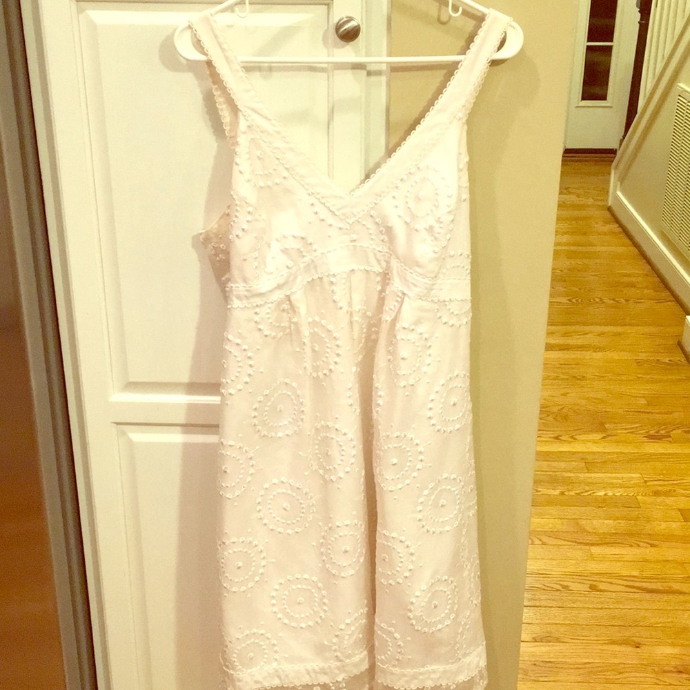 Vintage White Lilly dress